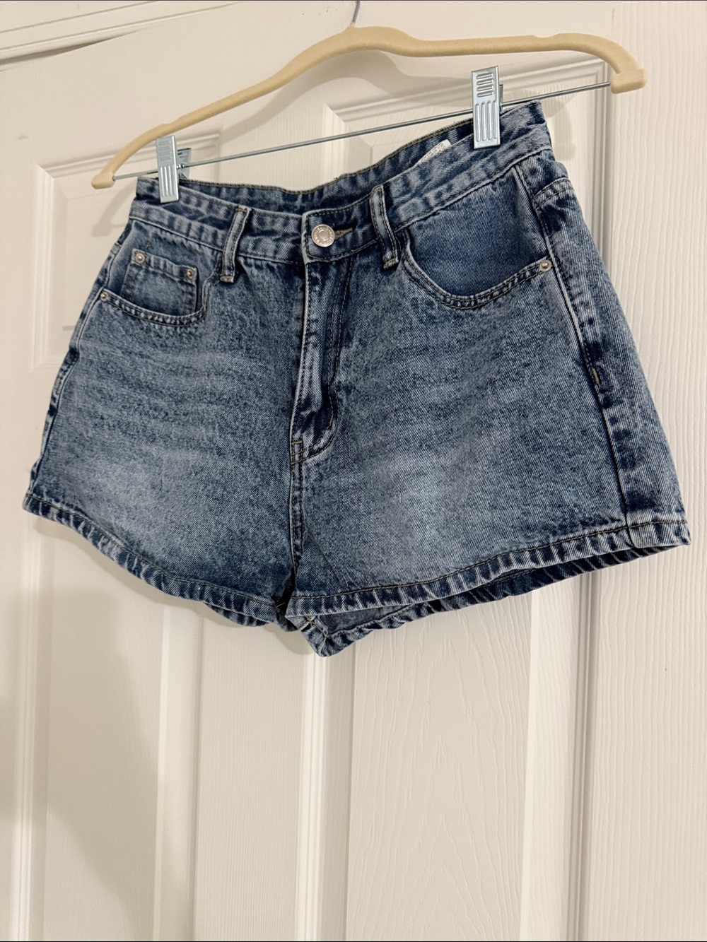 SHEIN Washed Blue High-Rise Denim Shorts